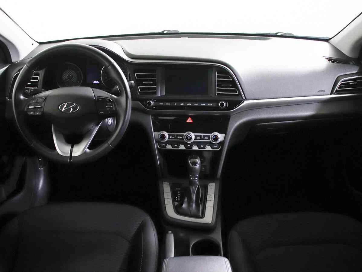 Hyundai Elantra, Черный, 2020, Автоматическая, 150 л.с., цена от 1 299 000 руб.