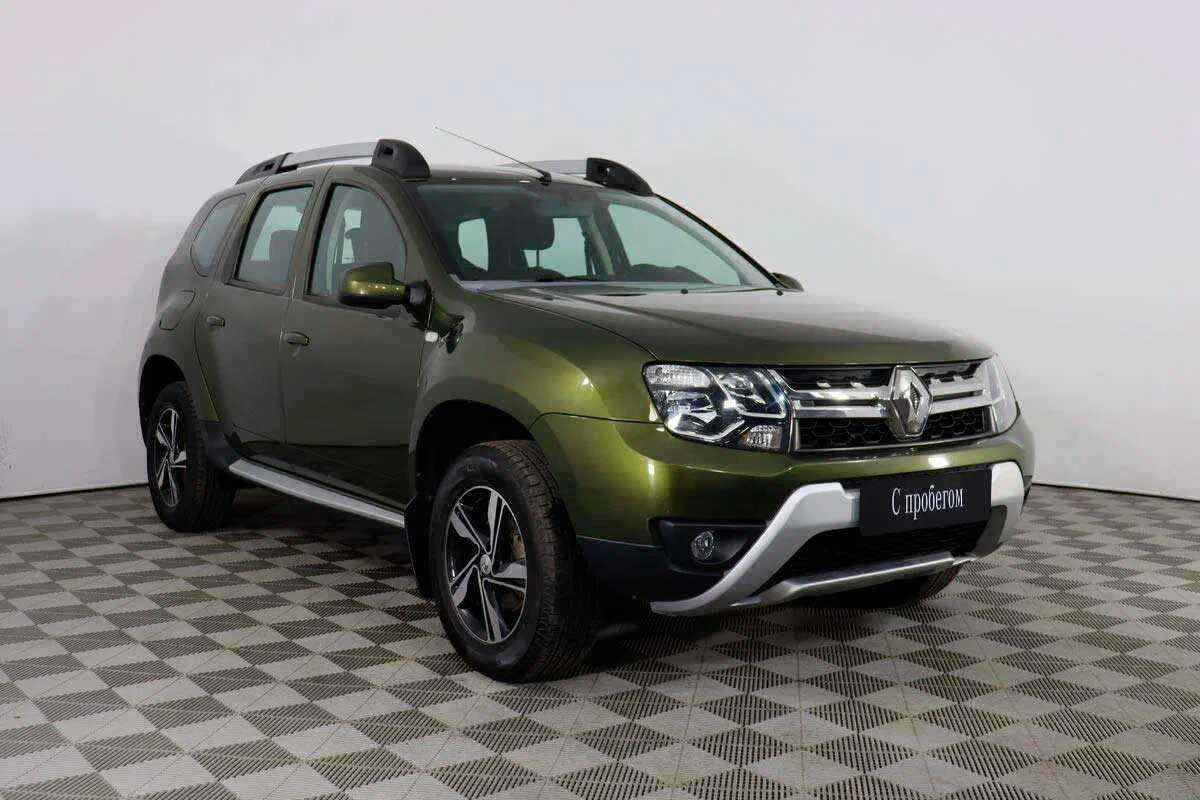 Renault Duster, Зеленый, 2018, Механическая, 143 л.с., цена от 1 433 000 руб.