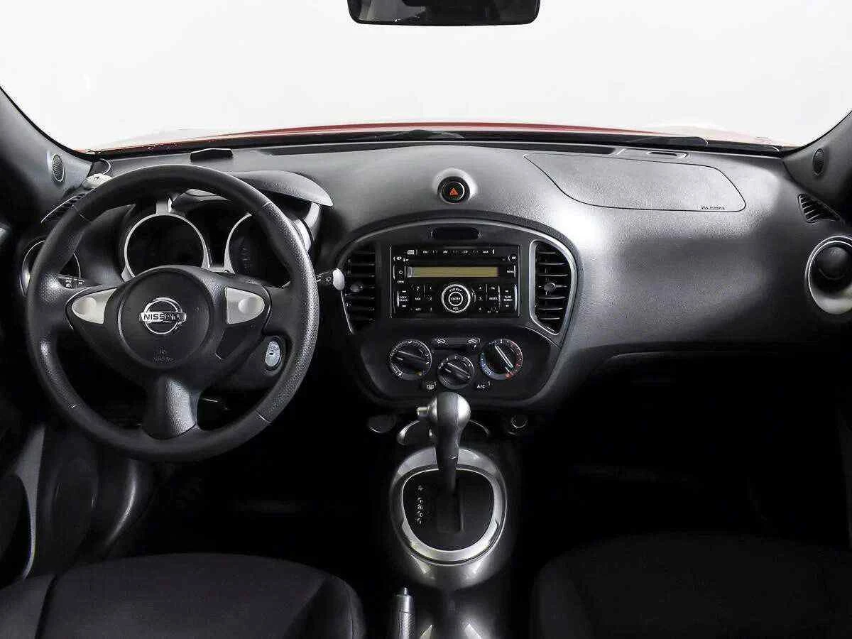 Nissan Juke, Красный, 2014, Вариатор, 117 л.с., цена от 876 900 руб.