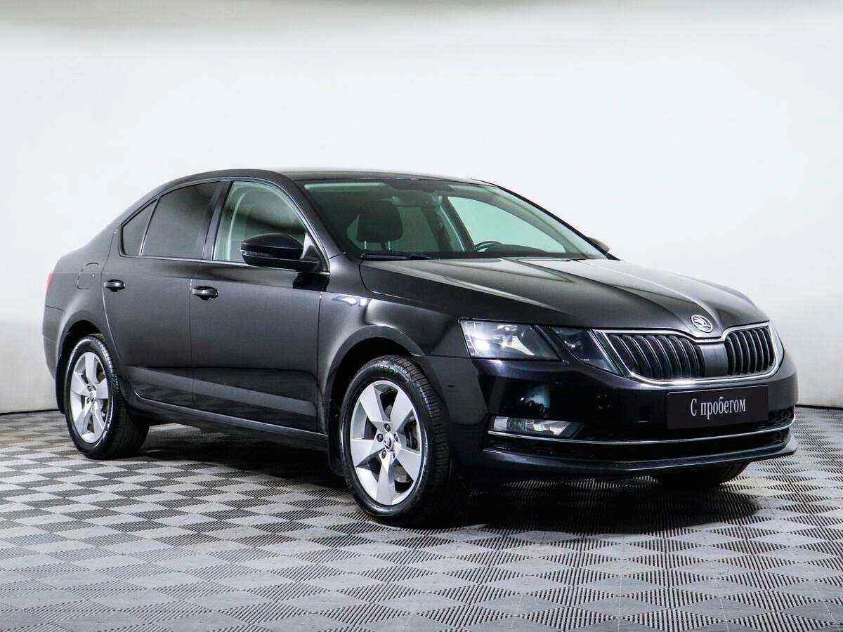 Skoda Octavia, Черный, 2017, Механическая, 140 л.с., цена от 1 030 000 руб.