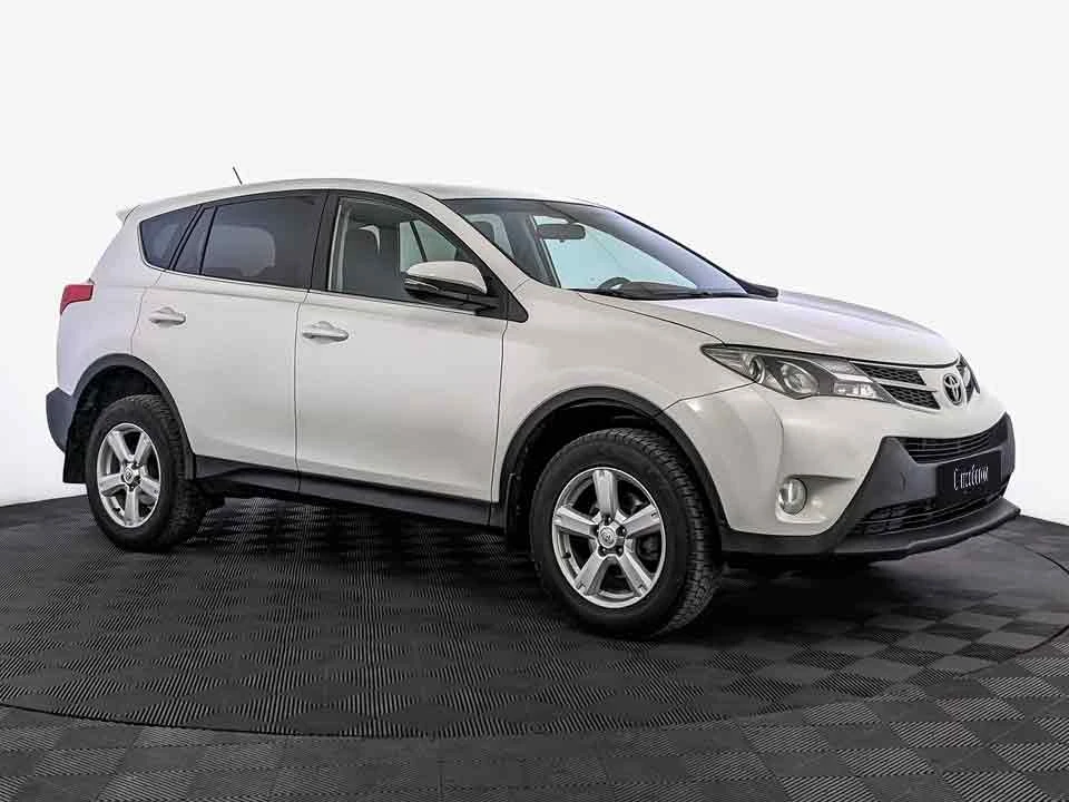 TOYOTA RAV4, Белый, 2013, Вариатор, 146 л.с., цена от 1 260 800 руб.