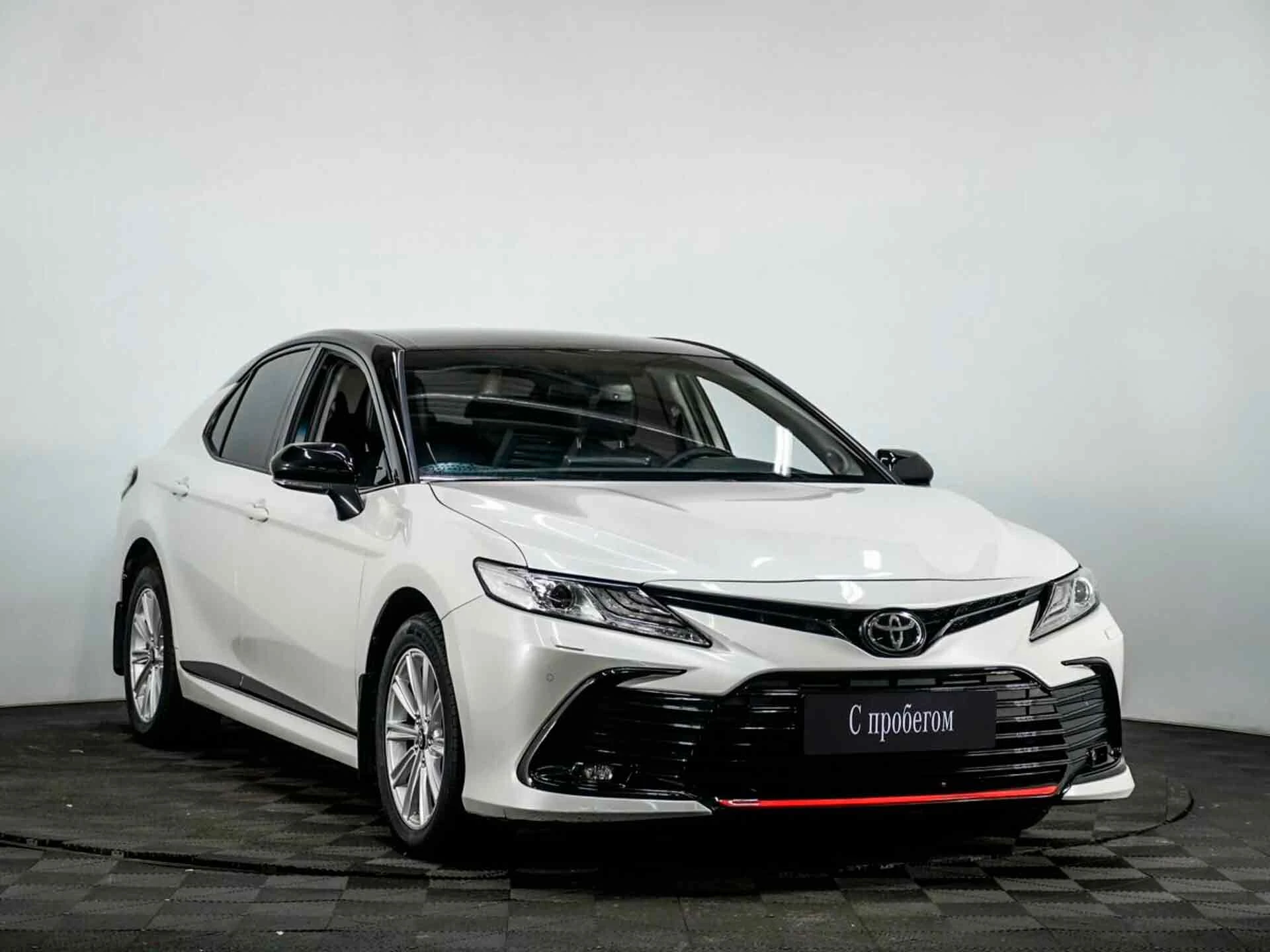 TOYOTA CAMRY, Белый, 2021, Автоматическая, 249 л.с., цена от 2 316 800 руб.