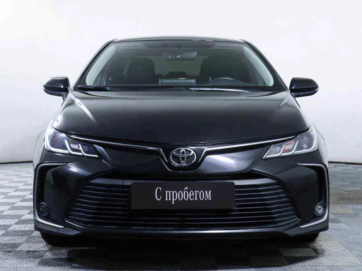Toyota Corolla, Черный, 2019, Вариатор, 122 л.с., цена от 1 375 000 руб.