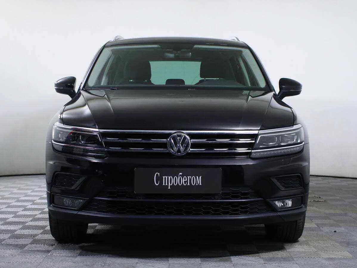 Volkswagen Tiguan, Черный, 2018, Робот, 180 л.с., цена от 1 503 000 руб.