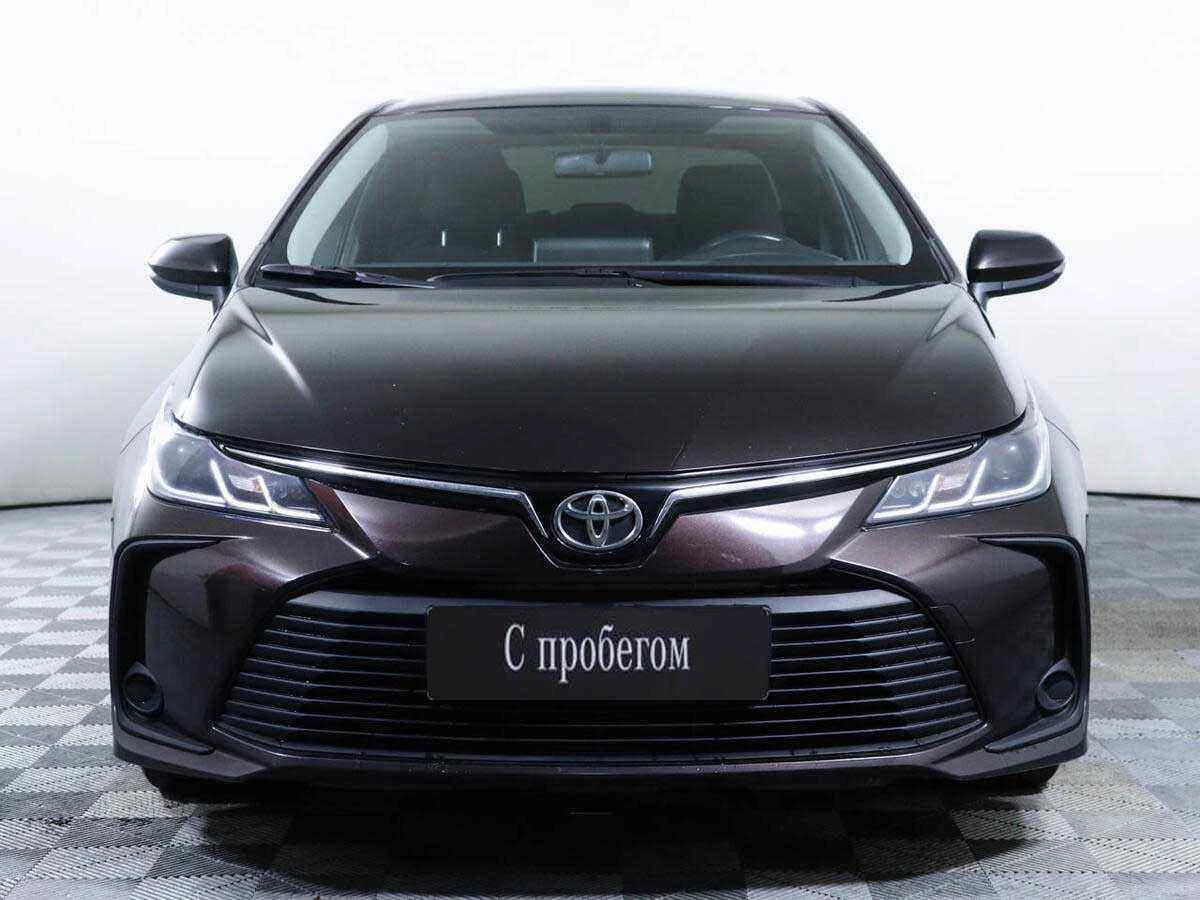 Toyota Corolla, Коричневый, 2019, Вариатор, 122 л.с., цена от 1 200 000 руб.