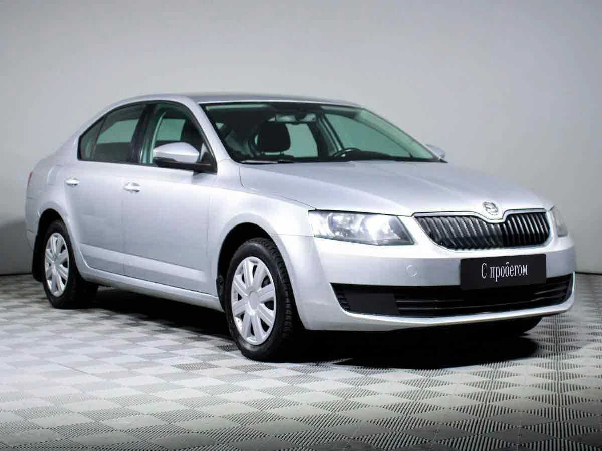SKODA OCTAVIA, Серебряный, 2014, Робот, 105 л.с., цена от 832 000 руб.