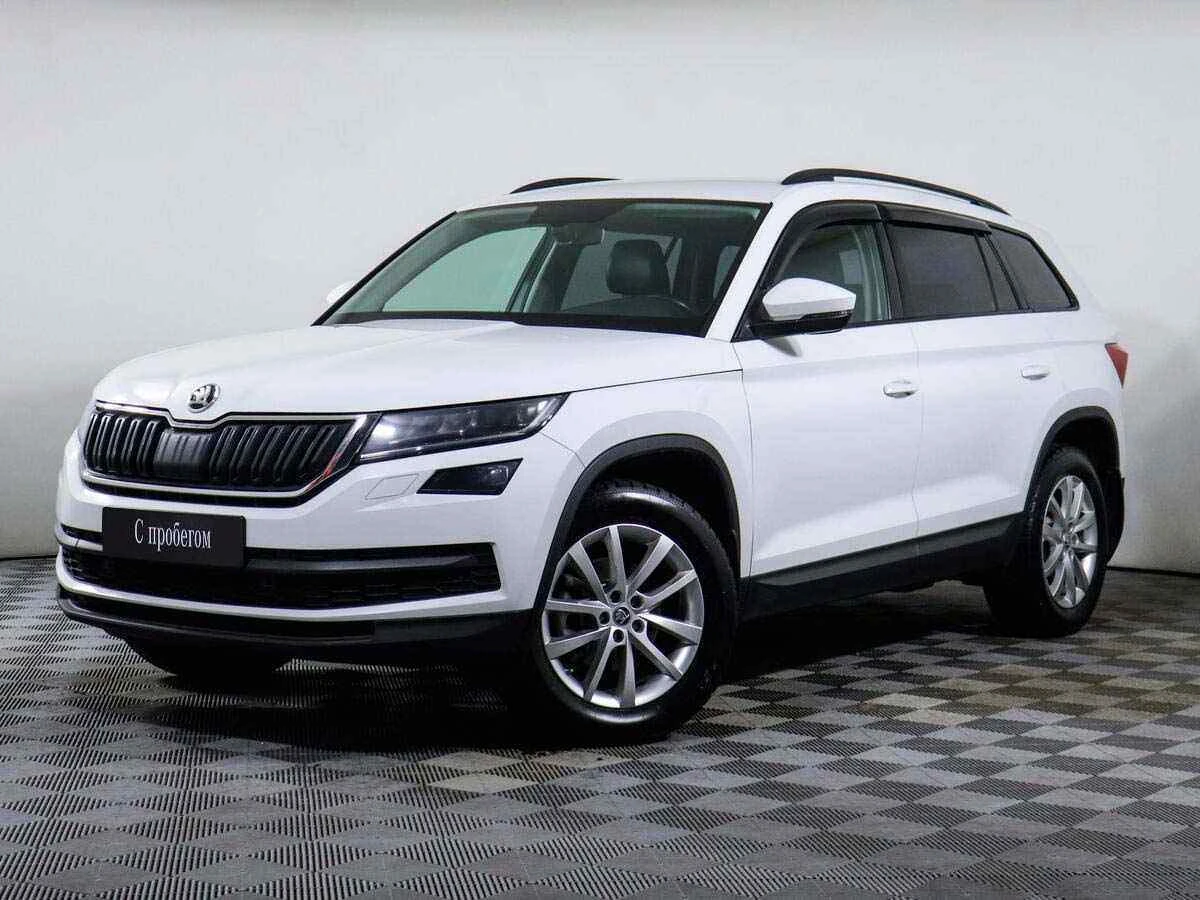 Skoda Kodiaq, Белый, 2019, Робот, 180 л.с., цена от 1 695 000 руб.