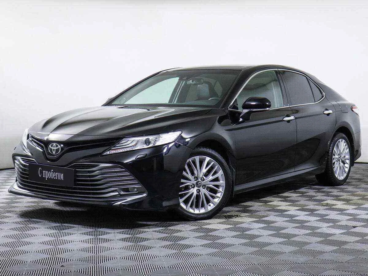 Toyota Camry, Черный, 2018, Автоматическая, 181 л.с., цена от 2 275 000 руб.