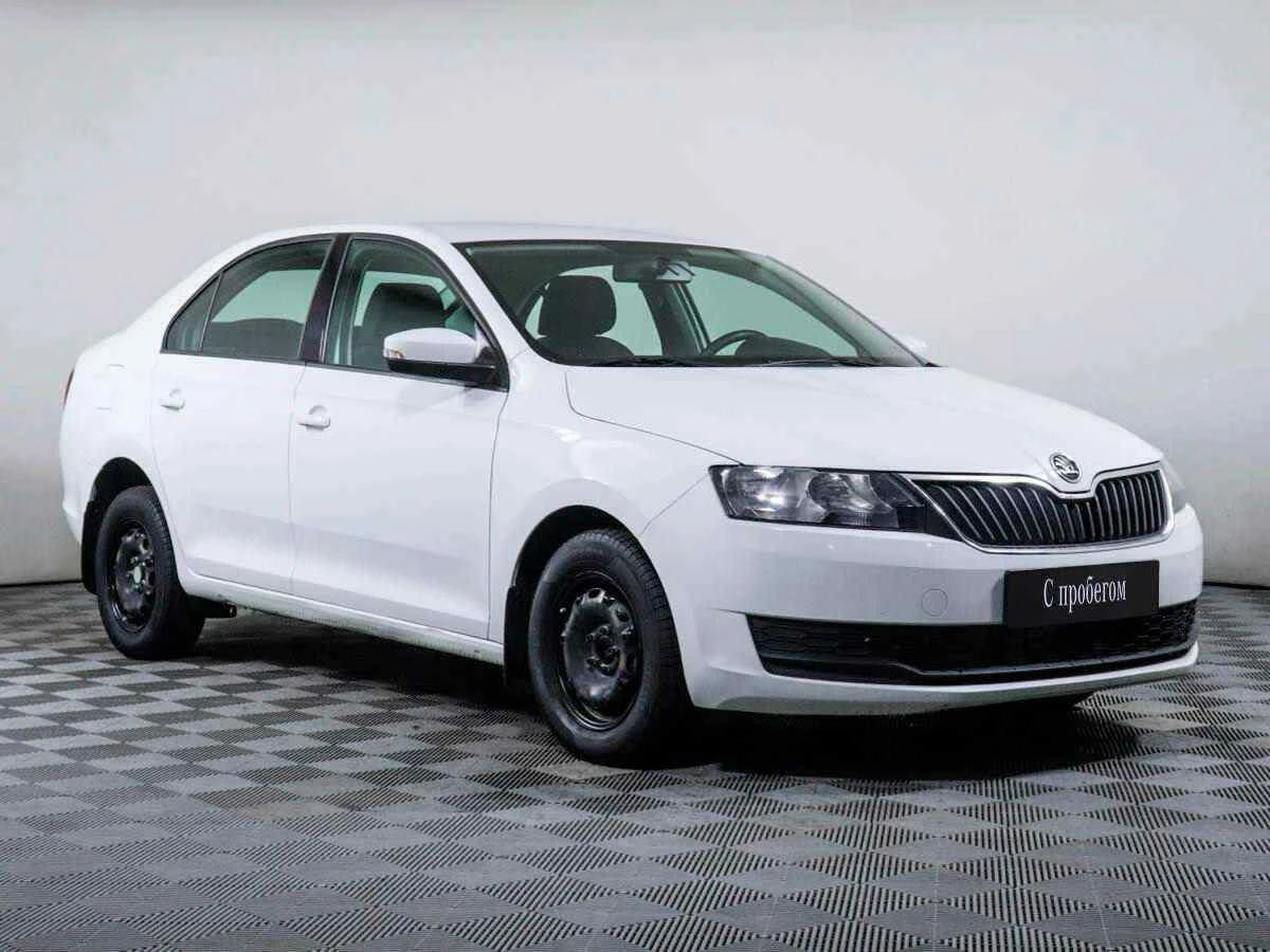 Skoda Rapid, Белый, 2018, Механическая, 90 л.с., цена от 585 000 руб.
