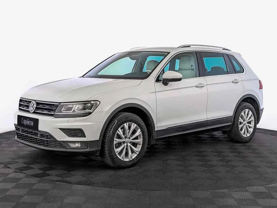 VOLKSWAGEN TIGUAN, Белый, 2018, Робот, 150 л.с., цена от 1 273 600 руб.