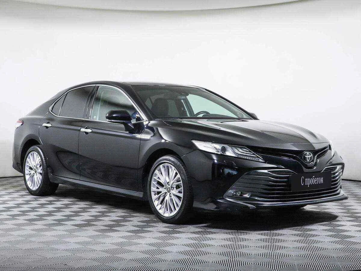 Toyota Camry, Черный, 2018, Автоматическая, 150 л.с., цена от 2 290 000 руб.