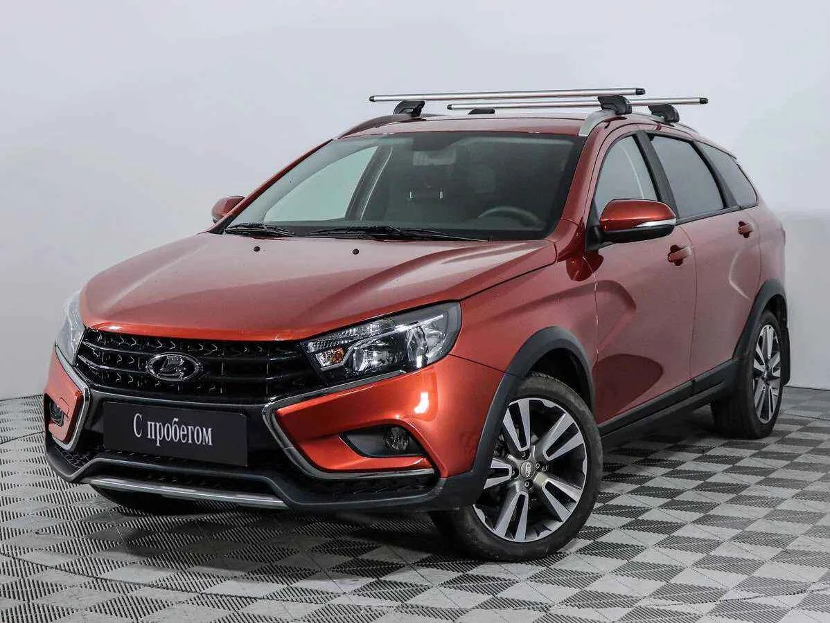 LADA Vesta SW Cross, Красный, 2019, Механическая, 122 л.с., цена от 838 000 руб.
