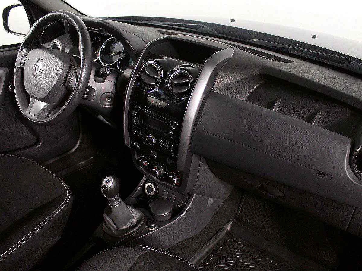 Renault Duster, Коричневый, 2016, Механическая, 143 л.с., цена от 903 000 руб.