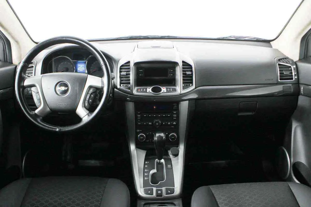 Chevrolet Captiva, Белый, 2015, Автоматическая, 167 л.с., цена от 1 211 000 руб.