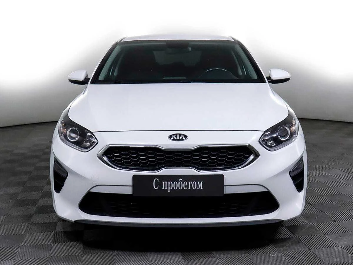 KIA CEED, Белый, 2018, Автоматическая, 128 л.с., цена от 928 000 руб.