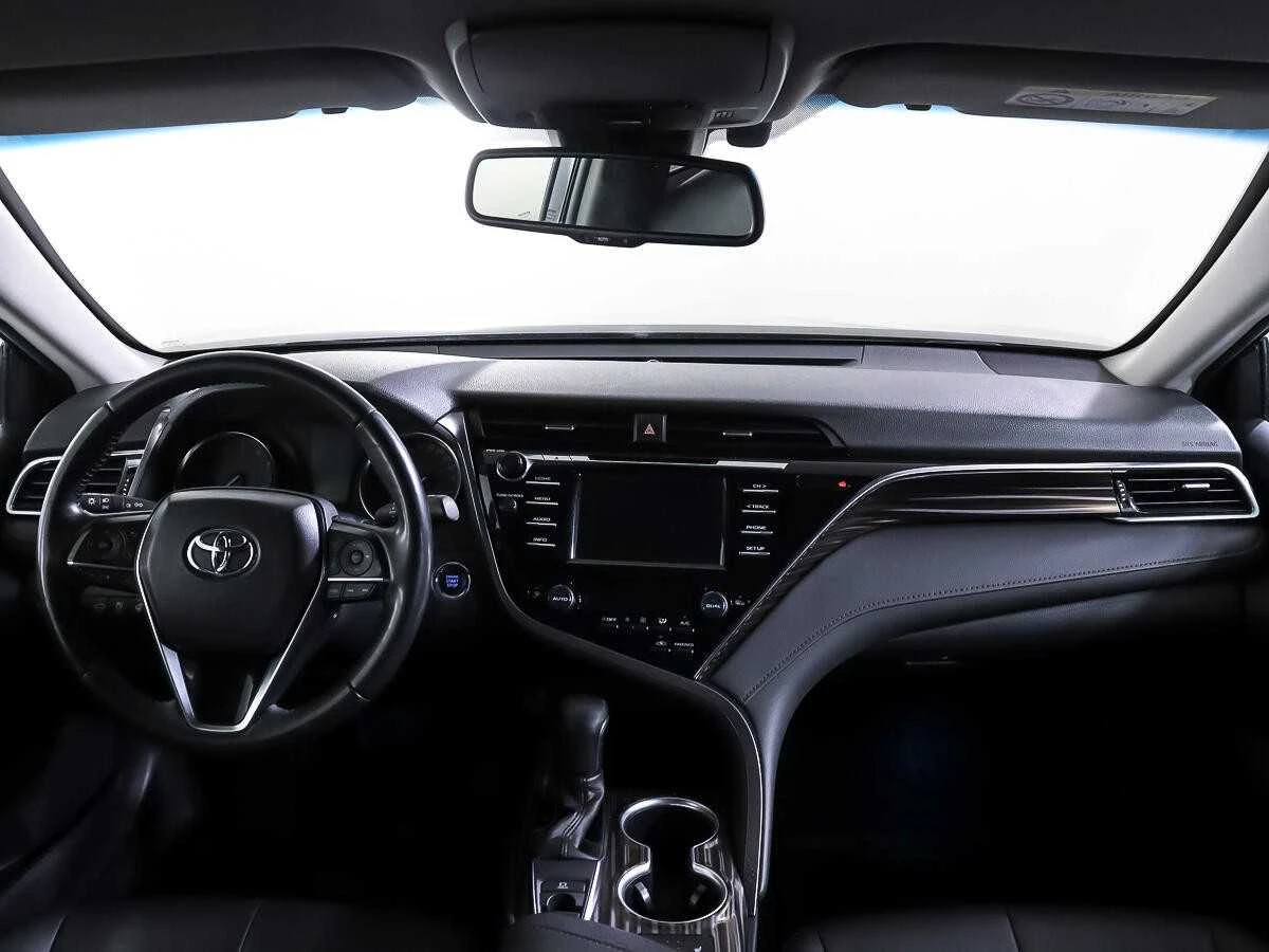 TOYOTA CAMRY, Черный, 2020, Автоматическая, 181 л.с., цена от 1 920 000 руб.
