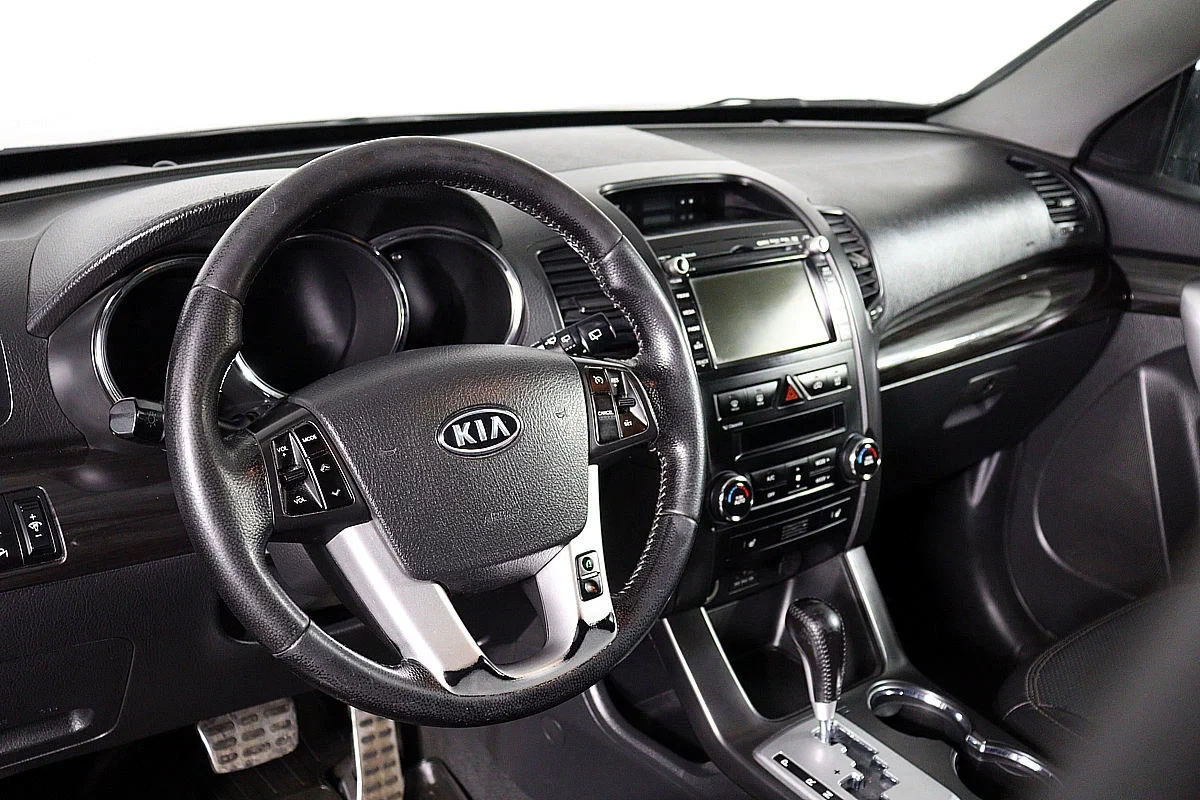 KIA Sorento, Коричневый, 2011, Автоматическая, 175 л.с., цена от 750 000 руб.