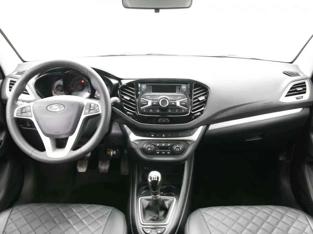 LADA Vesta SW Cross, Коричневый, 2019, Механическая, 122 л.с., цена от 740 000 руб.