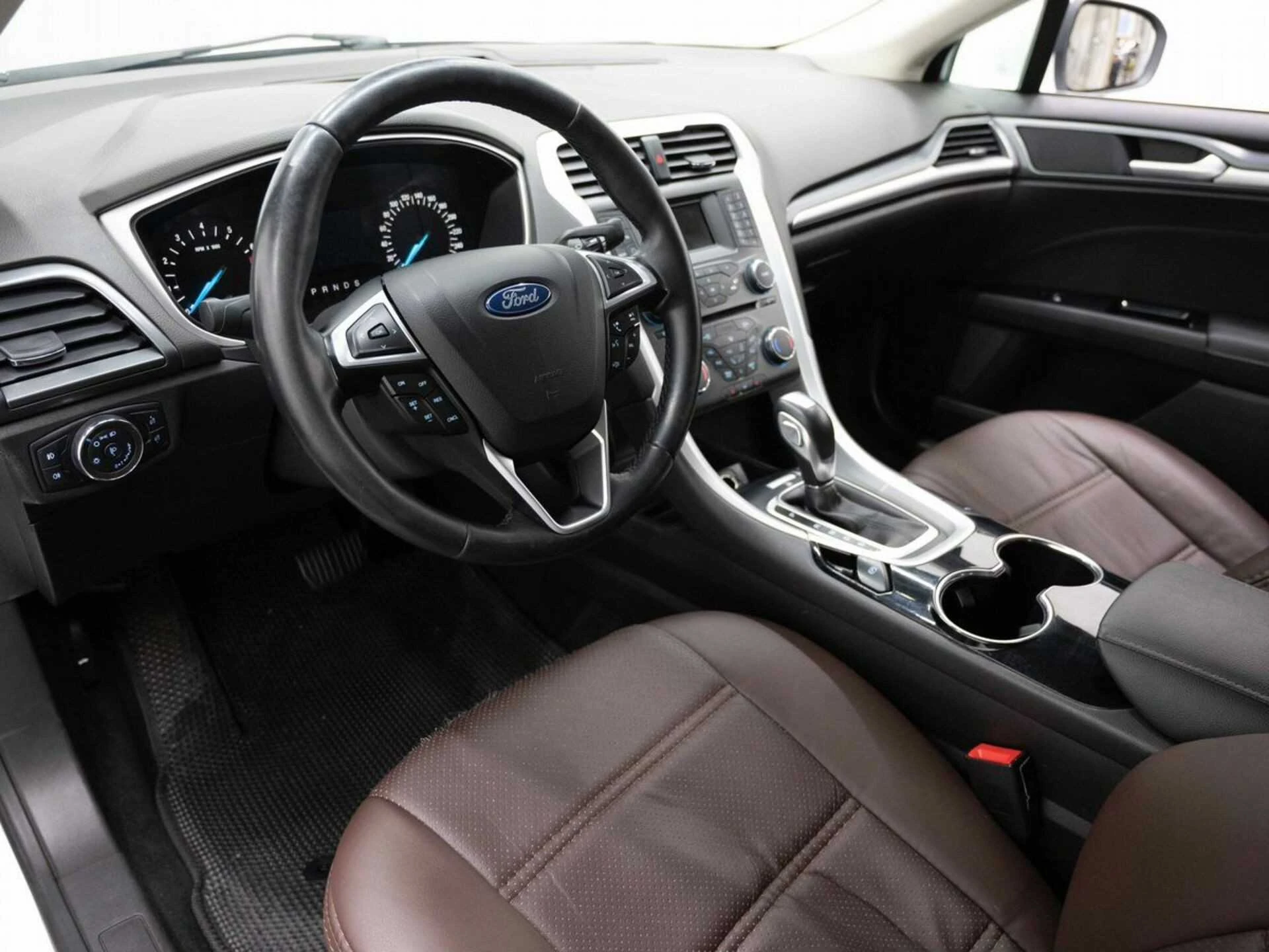 FORD MONDEO, Белый, 2016, Автоматическая, 149 л.с., цена от 1 055 200 руб.