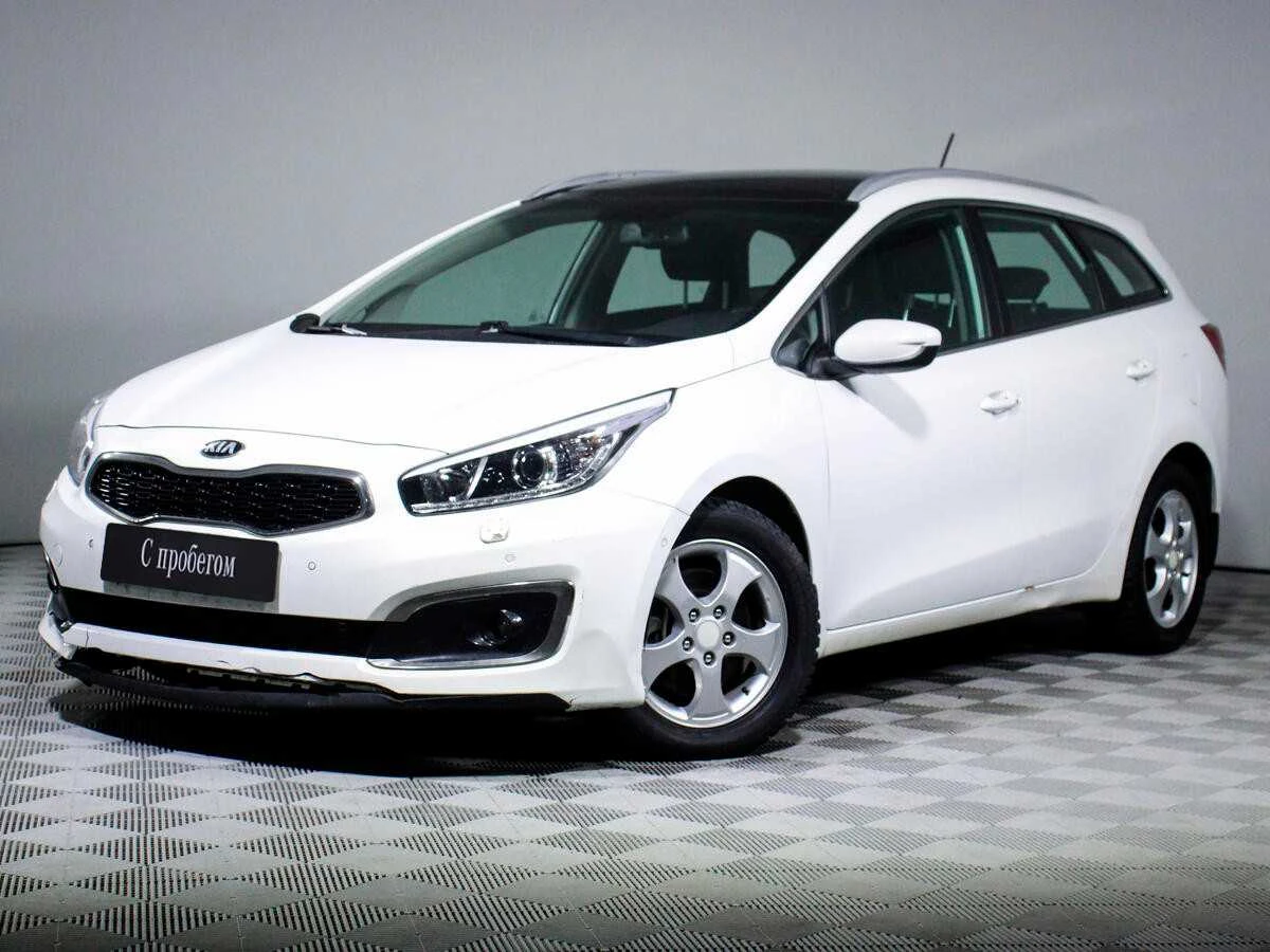 KIA CEED, Белый, 2015, Робот, 135 л.с., цена от 944 000 руб.