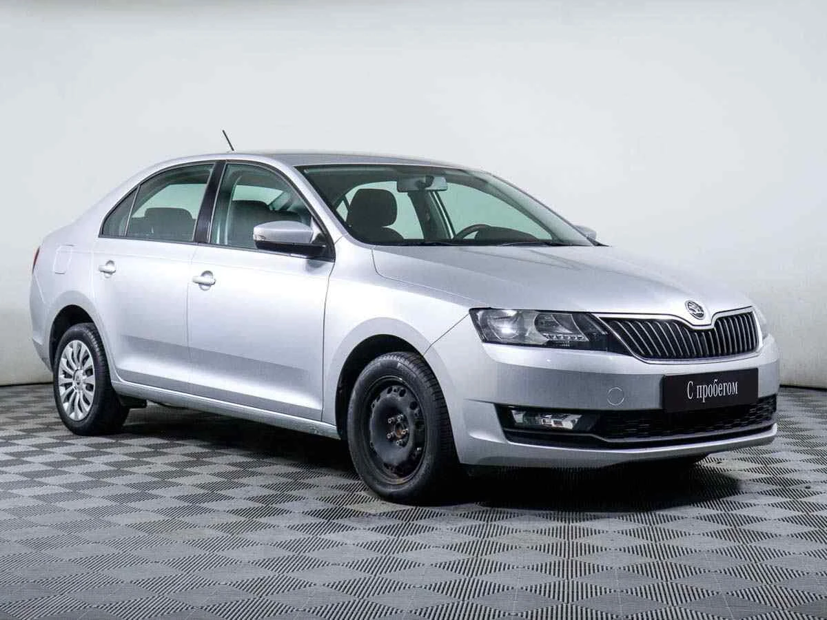 Skoda Rapid, Серебряный, 2017, Механическая, 105 л.с., цена от 579 000 руб.