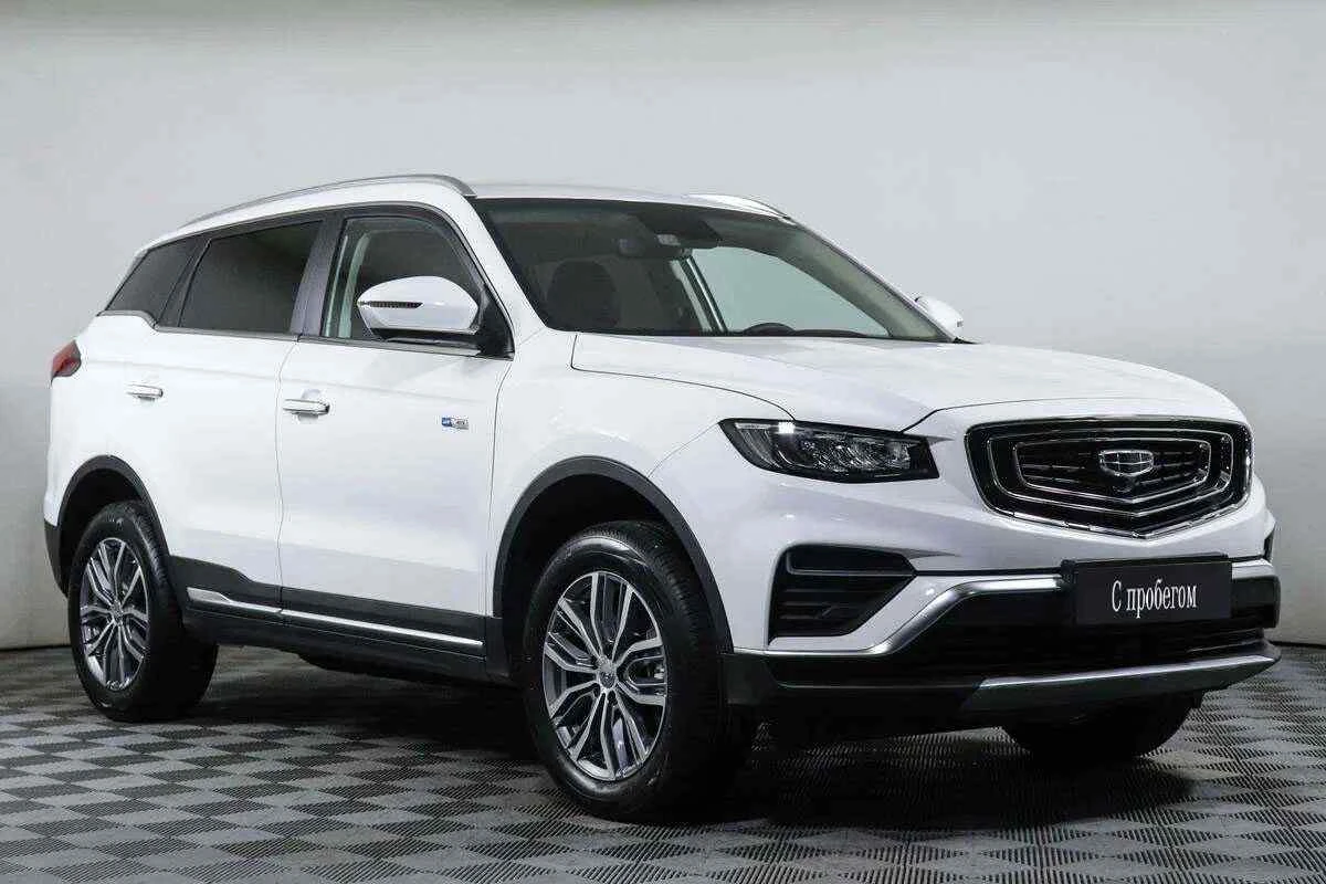 Geely Atlas Pro, Белый, 2021, Робот, 177 л.с., цена от 1 967 000 руб.
