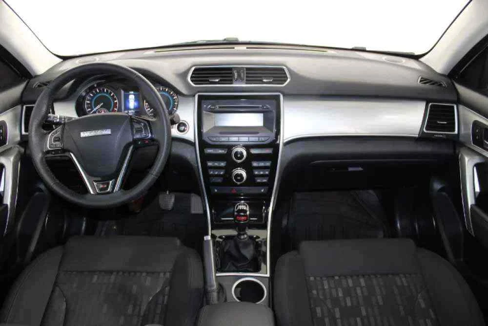 Haval H2, Белый, 2016, Механическая, 150 л.с., цена от 955 000 руб.