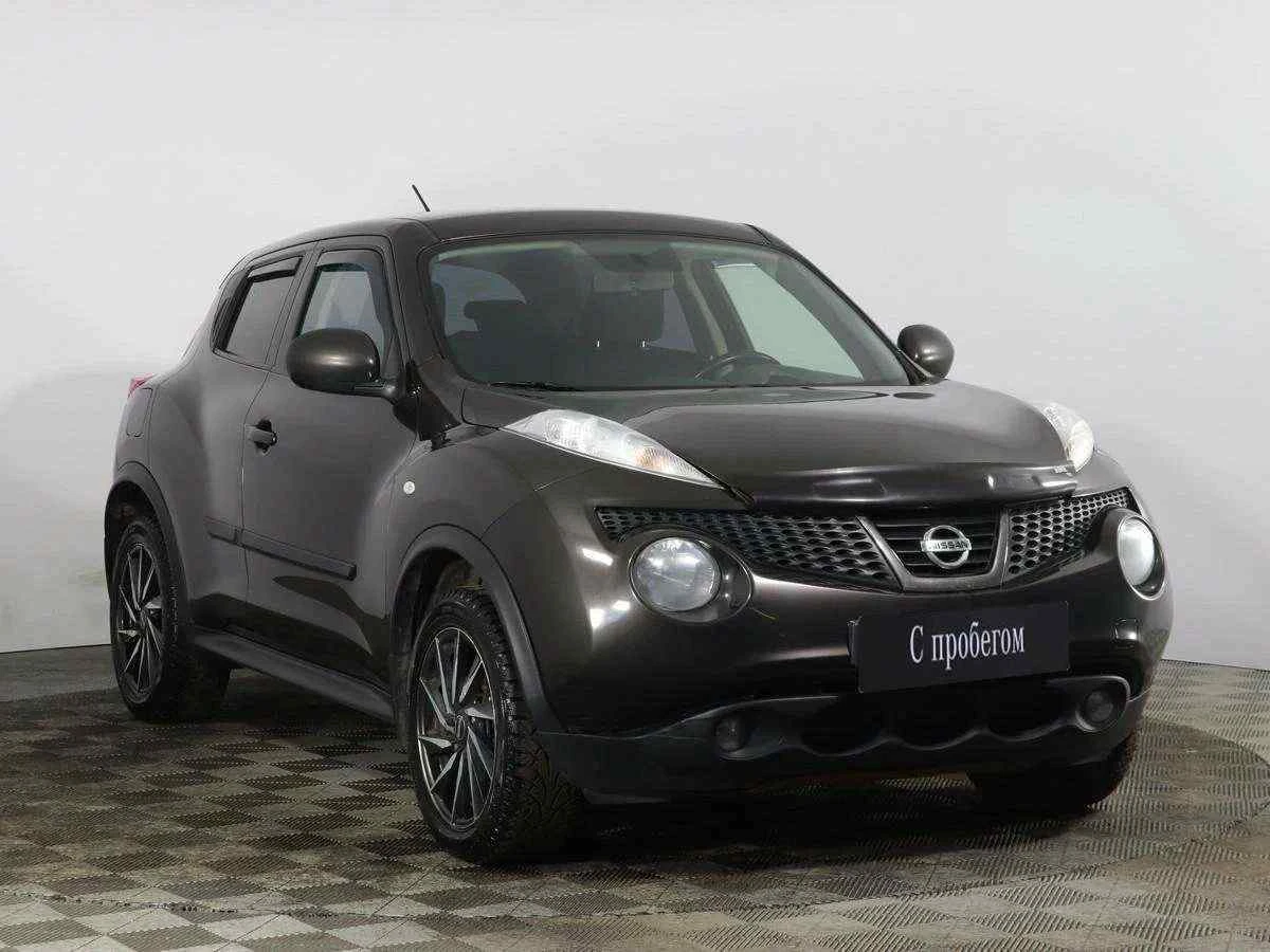 Nissan Juke, Коричневый, 2011, Механическая, 117 л.с., цена от 468 000 руб.