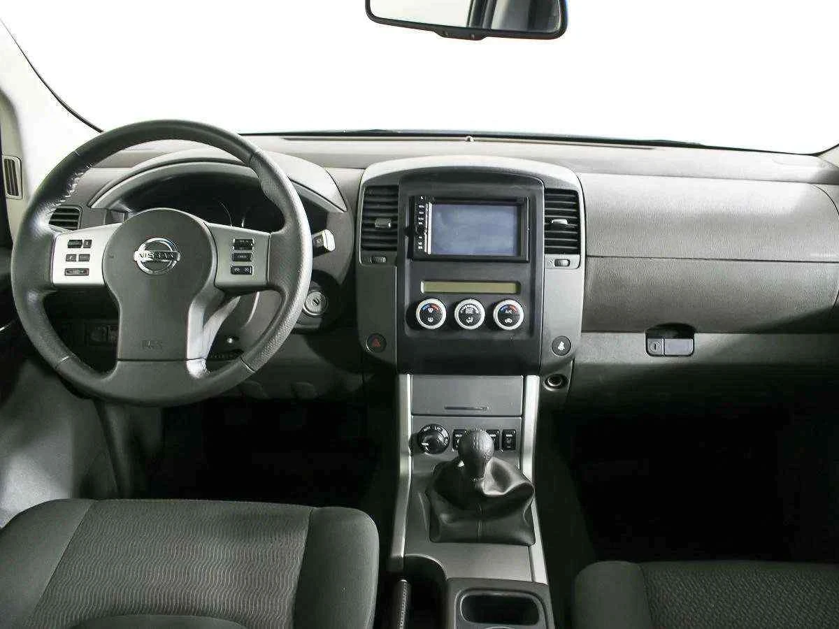 Nissan Pathfinder, Черный, 2012, Механическая, 190 л.с., цена от 1 124 000 руб.