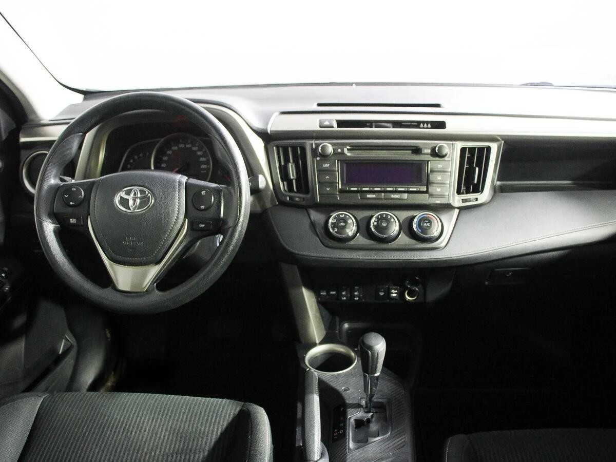 TOYOTA RAV4, Черный, 2015, Вариатор, 146 л.с., цена от 1 088 000 руб.