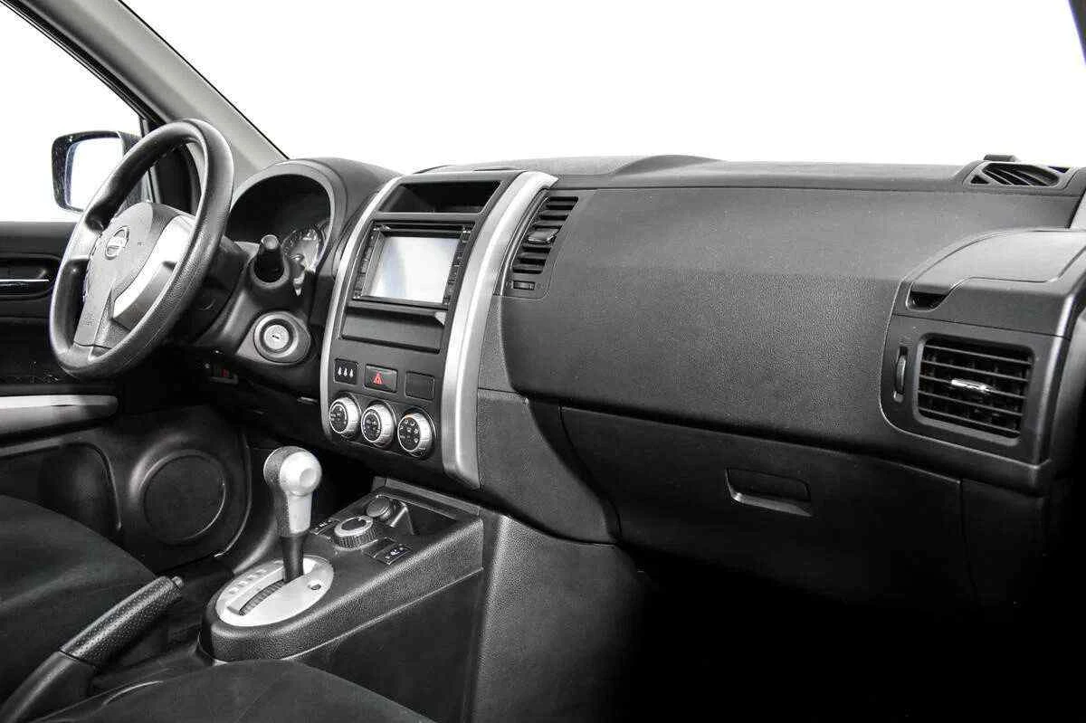 Nissan X-Trail, Серебряный, 2013, Вариатор, 141 л.с., цена от 833 500 руб.