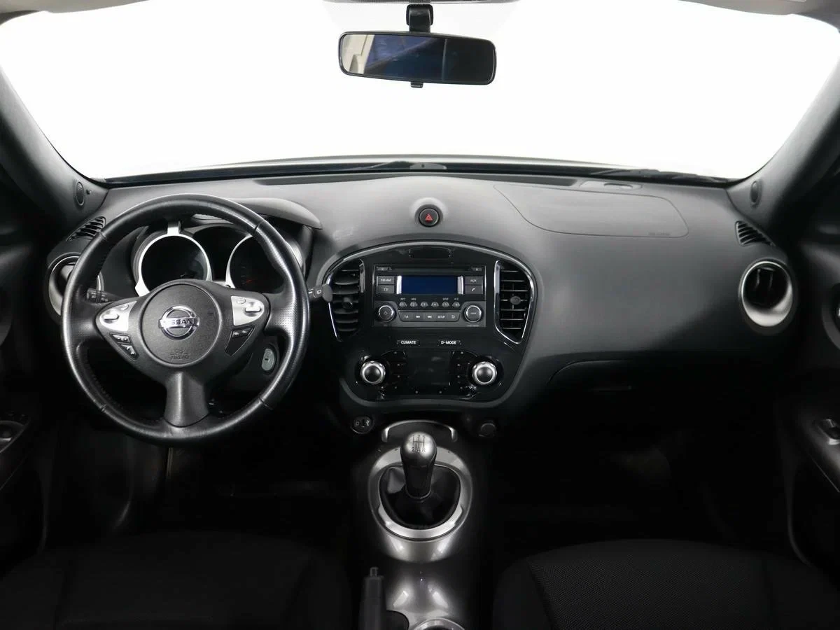 Nissan Juke, Коричневый, 2011, Механическая, 117 л.с., цена от 468 000 руб.
