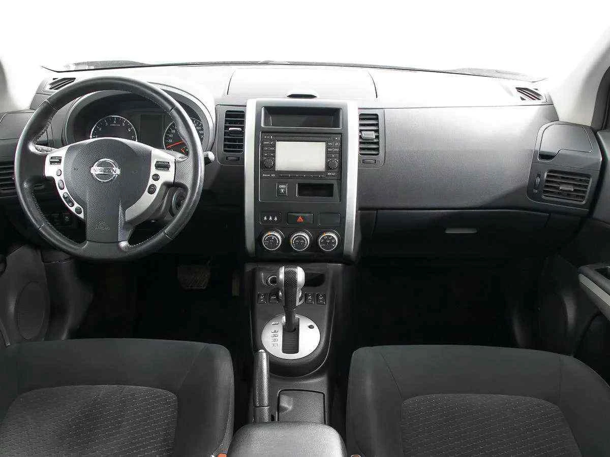 Nissan X-Trail, Серый, 2014, Вариатор, 141 л.с., цена от 809 500 руб.