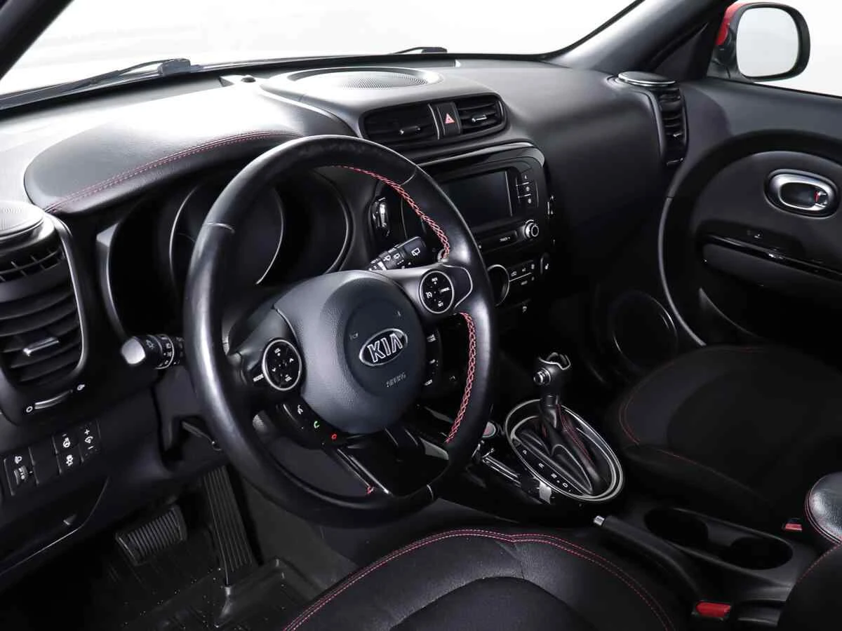 KIA Soul, Белый, 2018, Автоматическая, 150 л.с., цена от 1 300 000 руб.