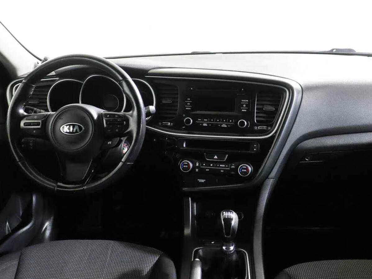 KIA Optima, Черный, 2015, Механическая, 150 л.с., цена от 900 000 руб.