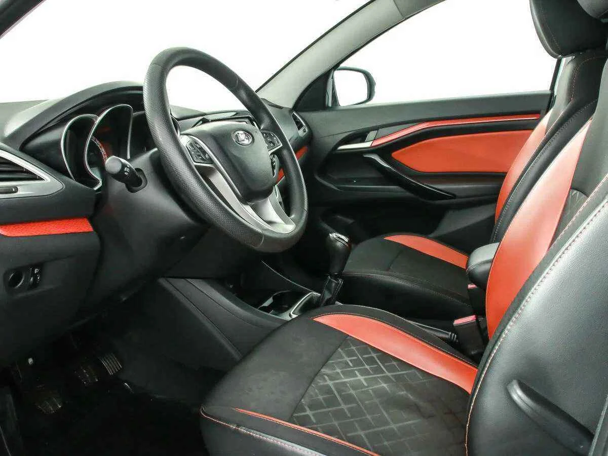 LADA Vesta SW Cross, Белый, 2019, Механическая, 122 л.с., цена от 705 000 руб.