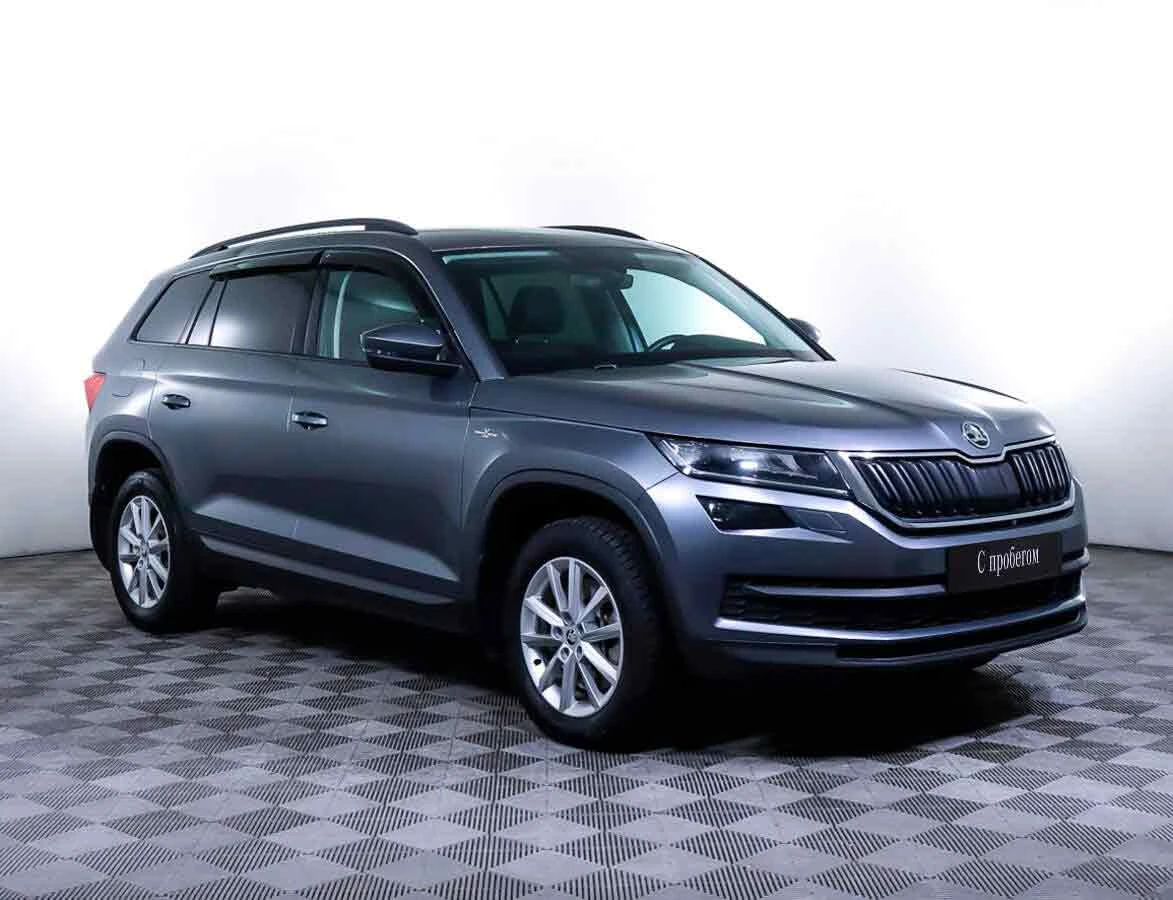 SKODA KODIAQ, Серый, 2019, Робот, 180 л.с., цена от 1 984 000 руб.