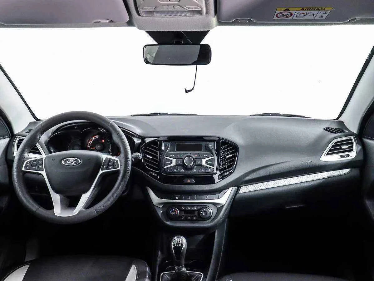 LADA Vesta SW Cross, Красный, 2019, Механическая, 122 л.с., цена от 838 000 руб.