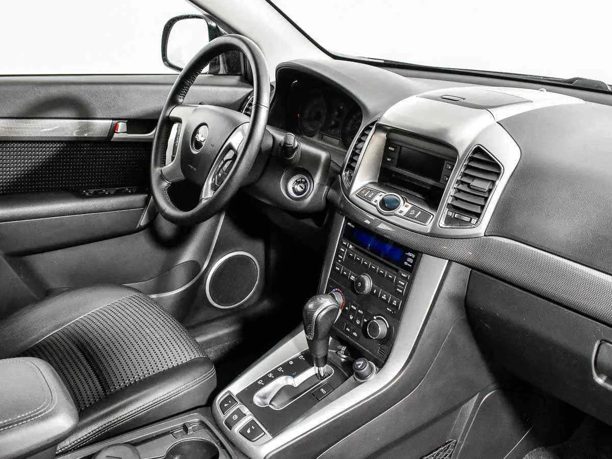 Chevrolet Captiva, Черный, 2013, Автоматическая, 167 л.с., цена от 944 000 руб.