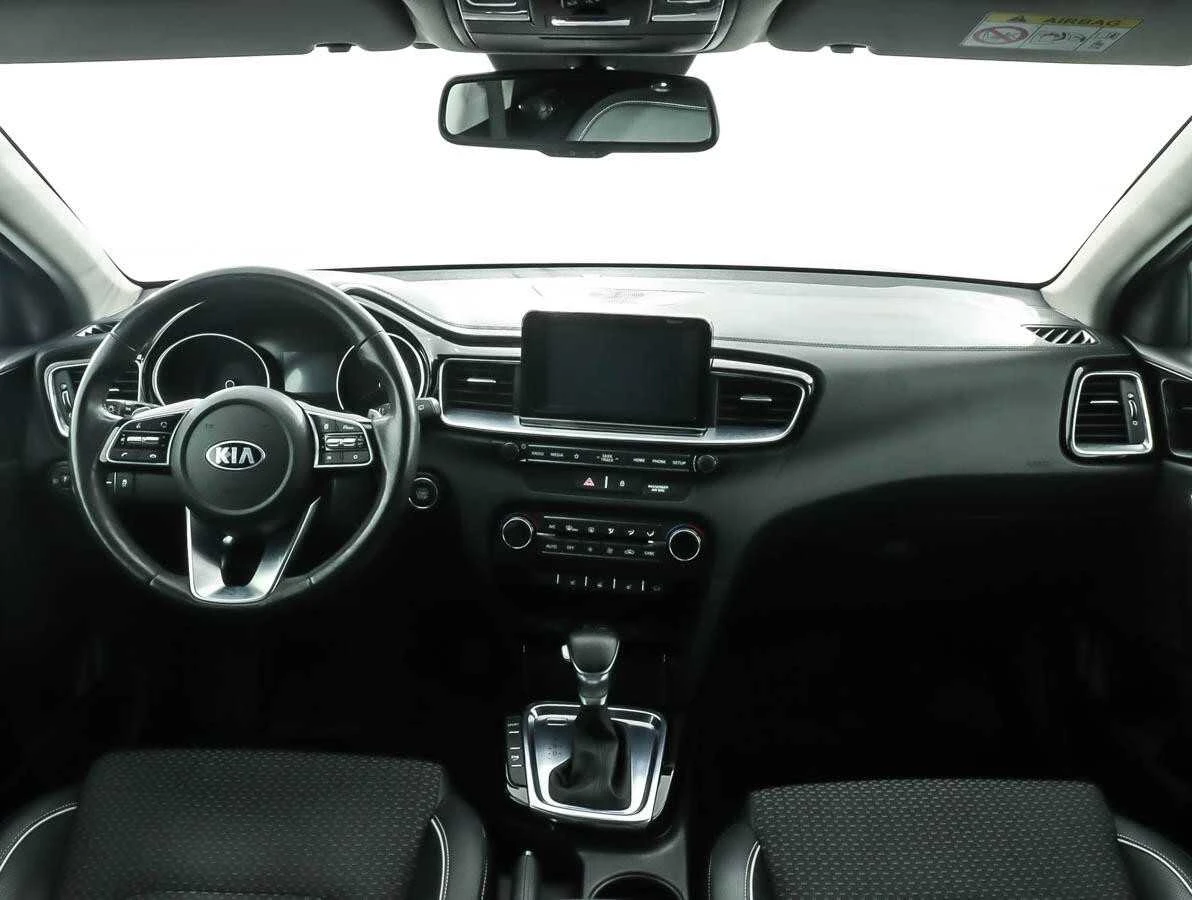 KIA CEED, Синий, 2019, Робот, 140 л.с., цена от 1 176 000 руб.