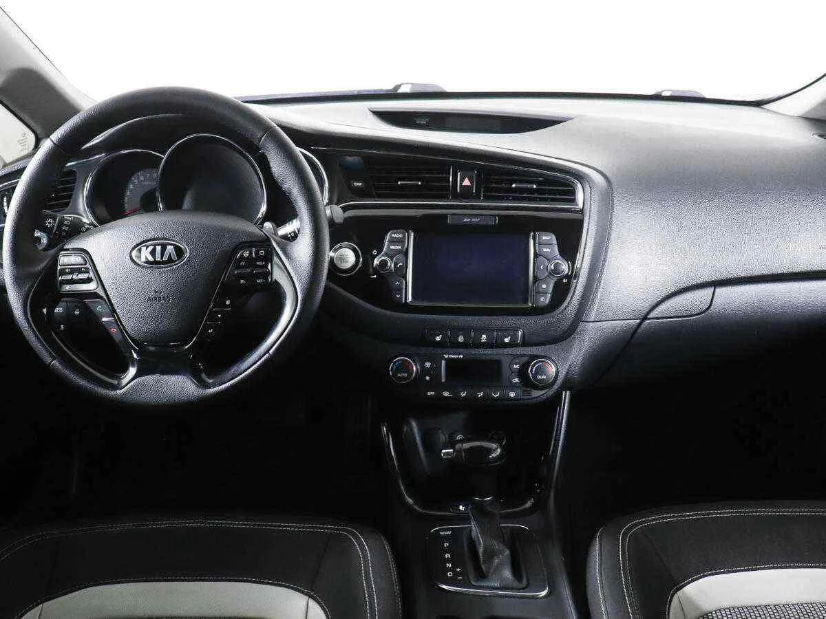 KIA Ceed, Серый, 2016, Робот, 135 л.с., цена от 679 000 руб.