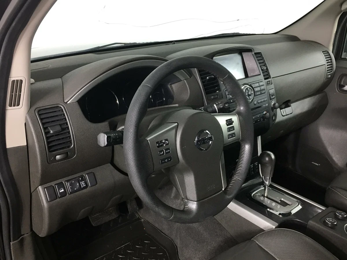 Nissan Pathfinder, Черный, 2013, Автоматическая, 190 л.с., цена от 1 050 000 руб.