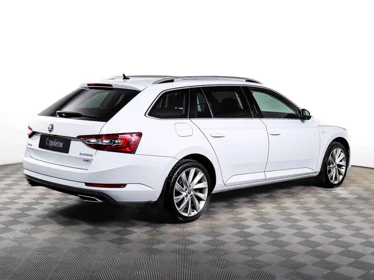 SKODA SUPERB, Белый, 2016, Робот, 280 л.с., цена от 2 112 000 руб.