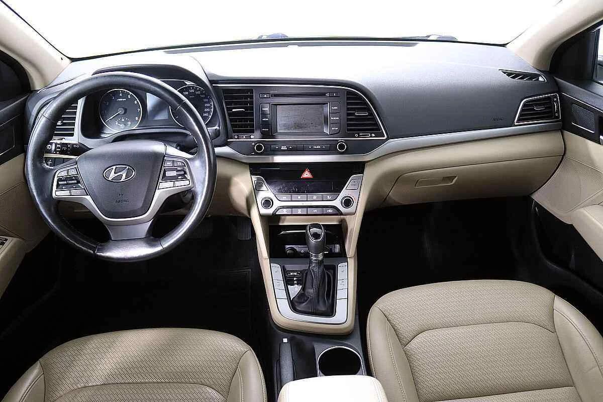 Hyundai Elantra, Белый, 2016, Автоматическая, 150 л.с., цена от 849 000 руб.