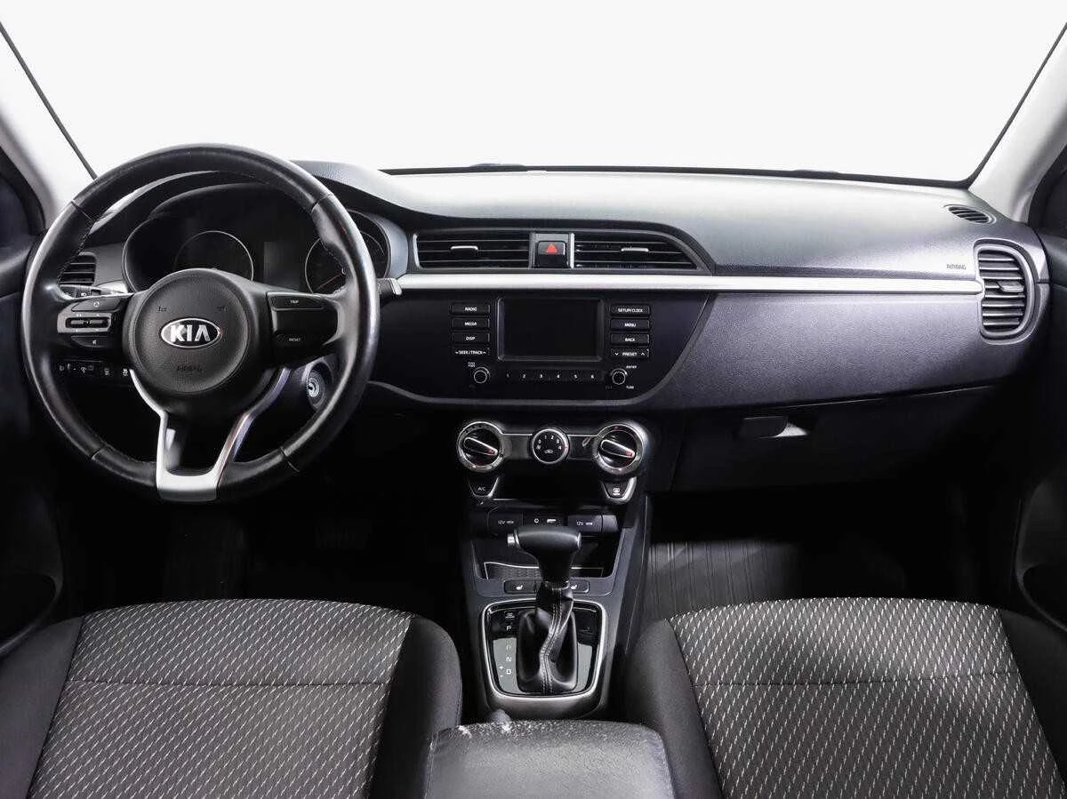 KIA RIO, Белый, 2019, Автоматическая, 123 л.с., цена от 928 000 руб.
