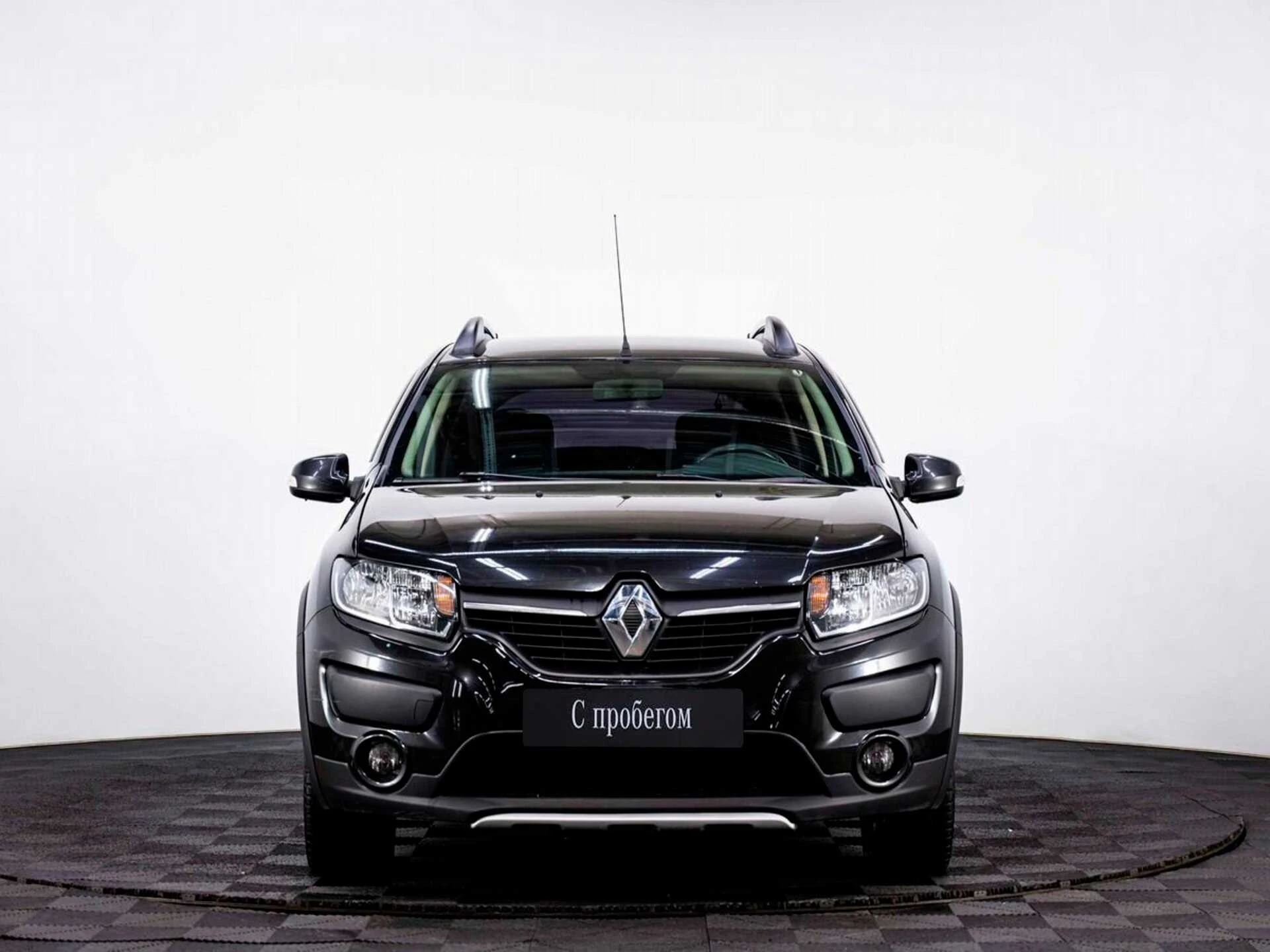 RENAULT SANDERO, Черный, 2015, Механическая, 102 л.с., цена от 624 000 руб.