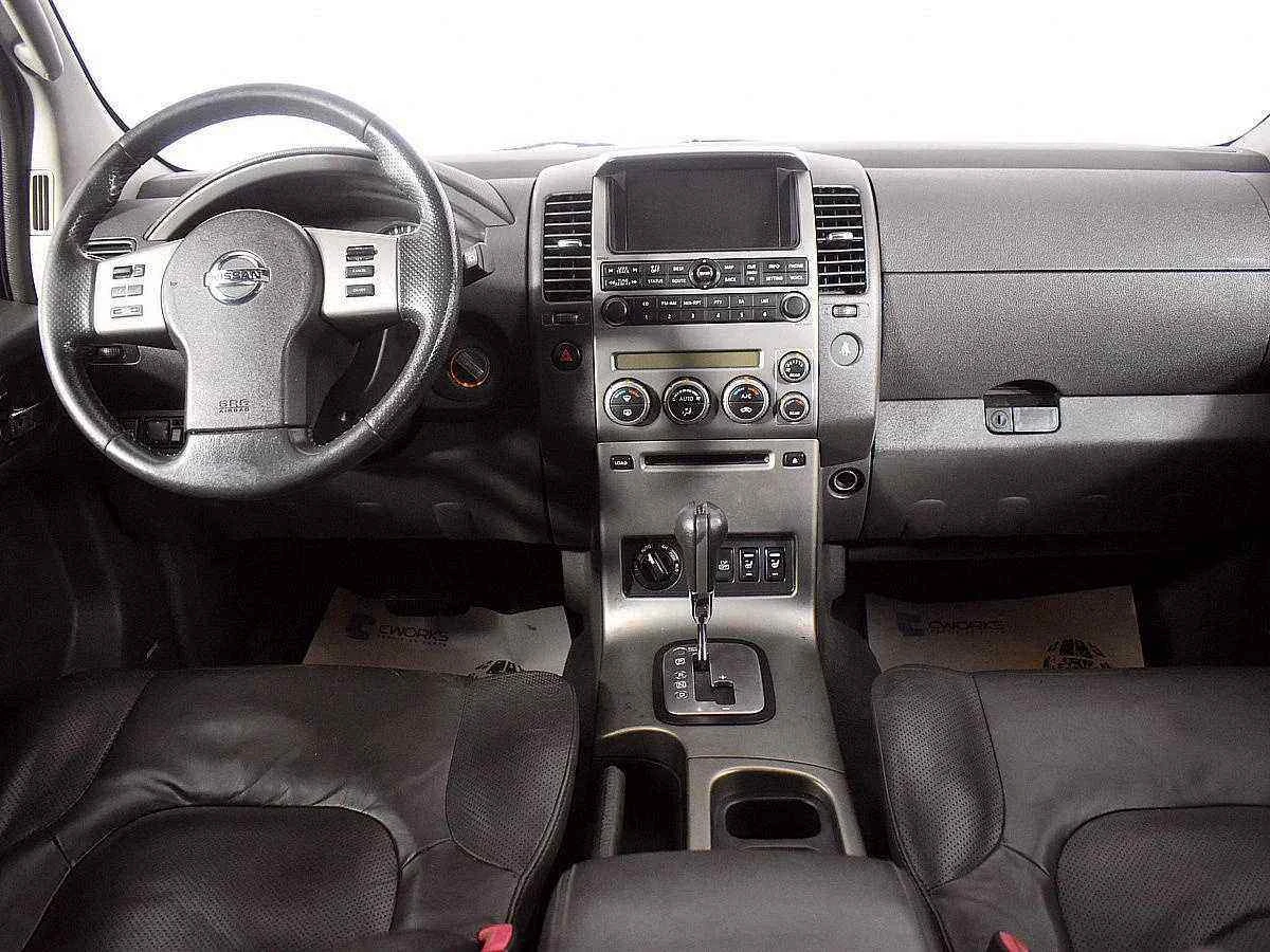 Nissan Pathfinder, Черный, 2008, Автоматическая, 174 л.с., цена от 629 000 руб.