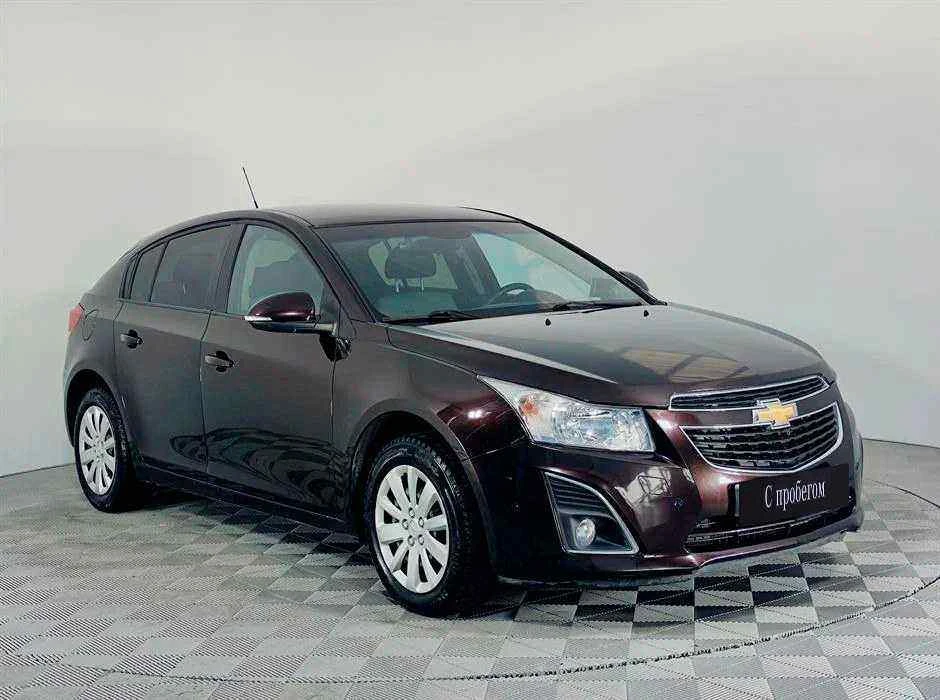 Chevrolet Cruze, Коричневый, 2014, Автоматическая, 141 л.с., цена от 548 490 руб.