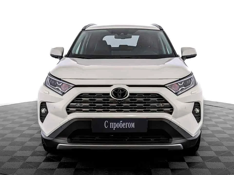 TOYOTA RAV4, Белый, 2020, Вариатор, 149 л.с., цена от 2 393 600 руб.