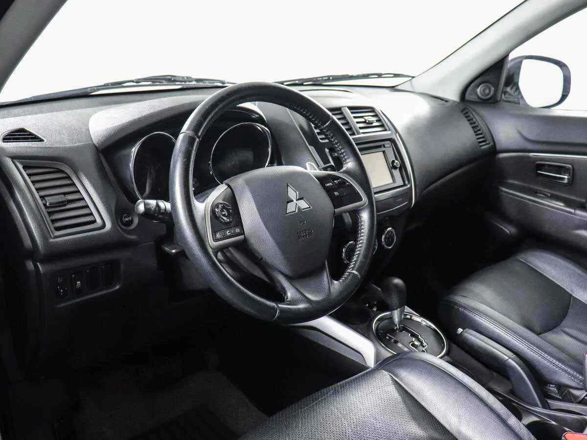 Mitsubishi ASX, Белый, 2013, Вариатор, 140 л.с., цена от 616 000 руб.